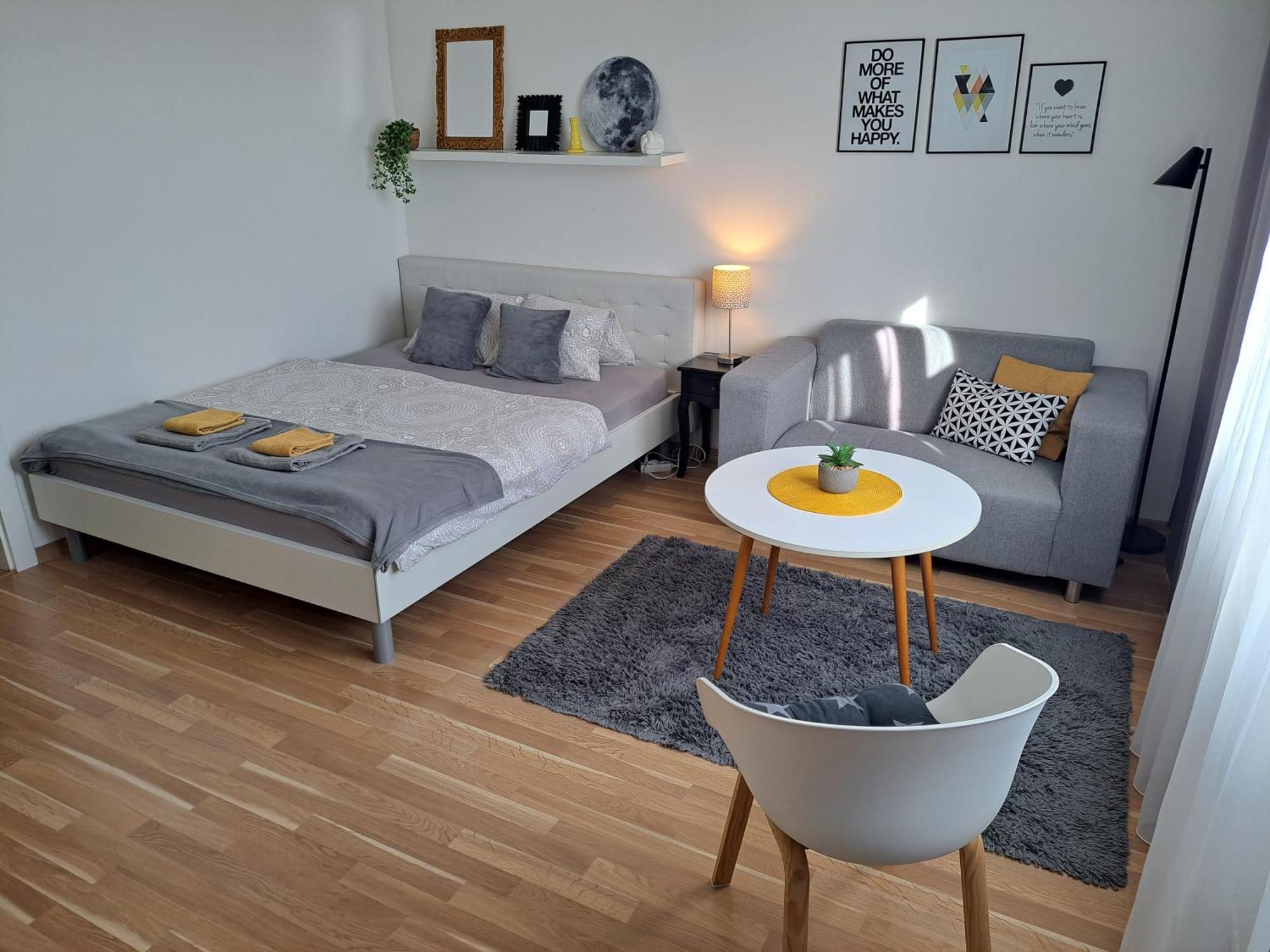 Adam Apartman Košice Eksteriør billede
